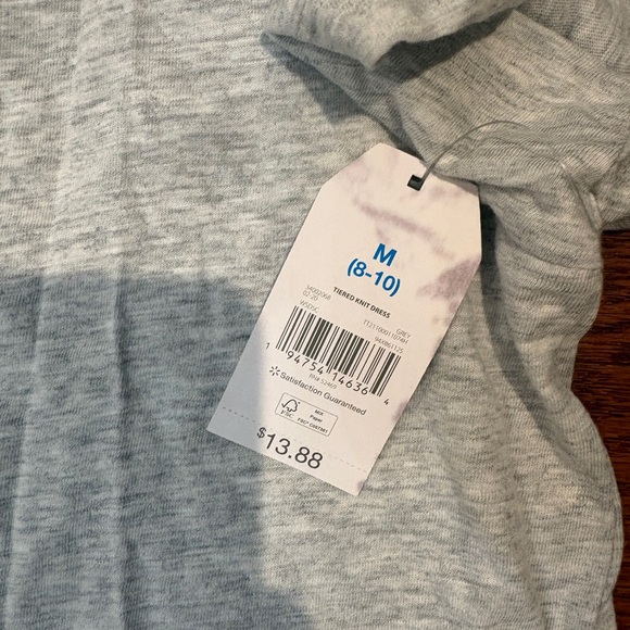 Stylish Gray Dress - Picture 3 of 3